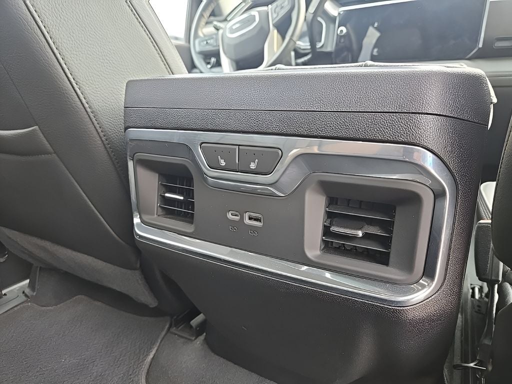 2025 GMC Sierra 3500HD Denali