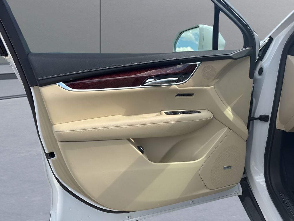 2019 Cadillac XT5 Premium Luxury