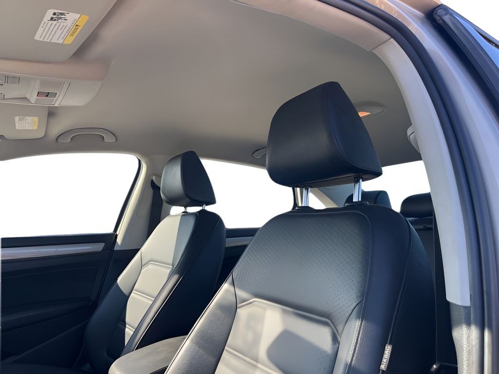 2015 Volkswagen Passat 1.8T Wolfsburg Edition