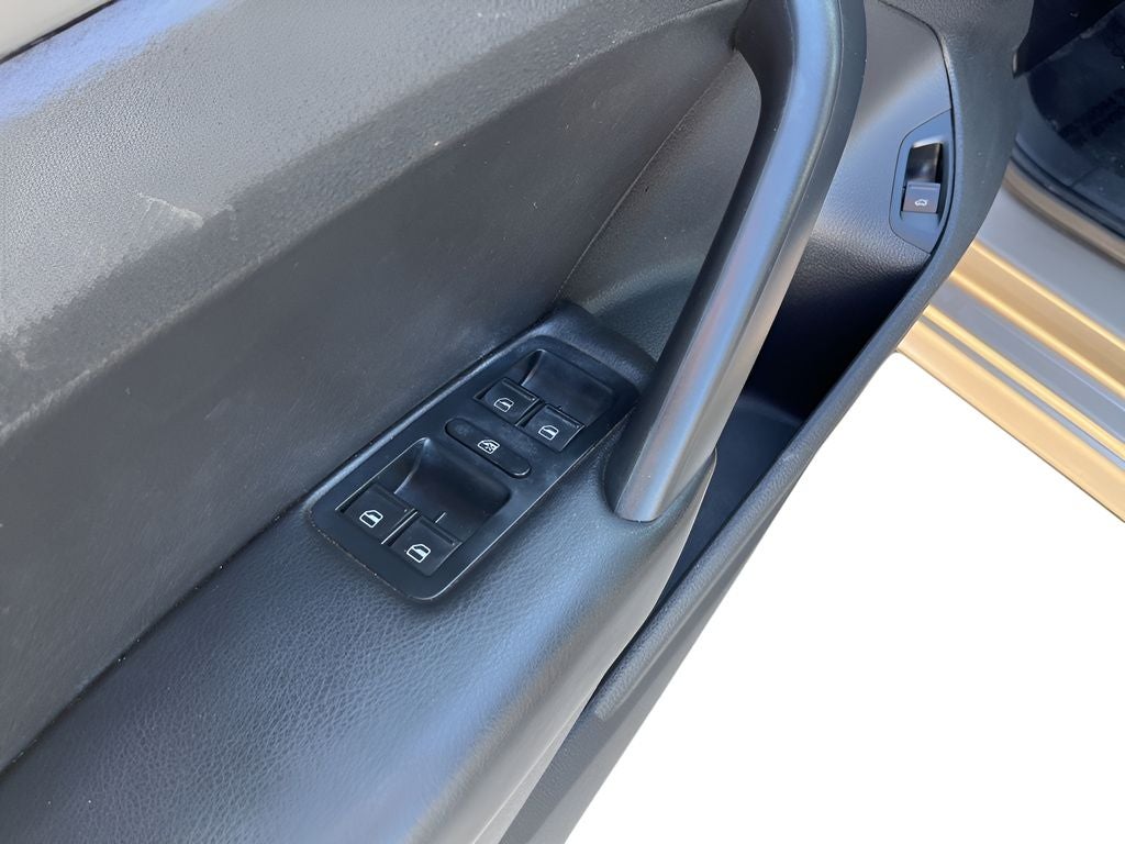 2015 Volkswagen Passat 1.8T Wolfsburg Edition