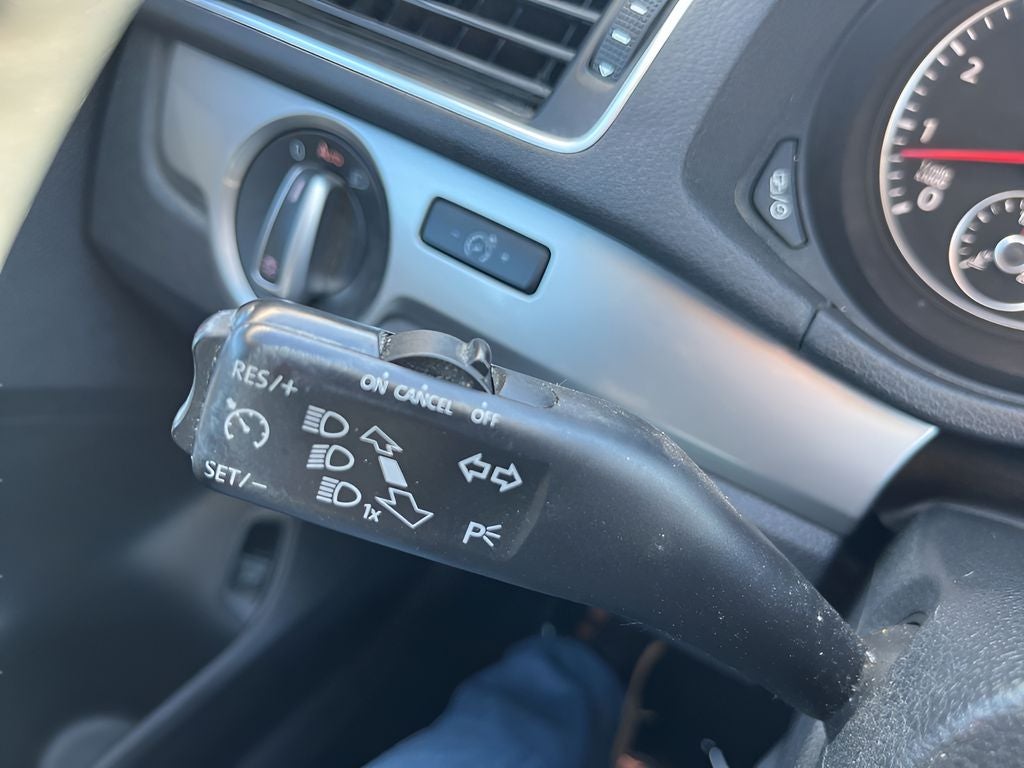 2015 Volkswagen Passat 1.8T Wolfsburg Edition