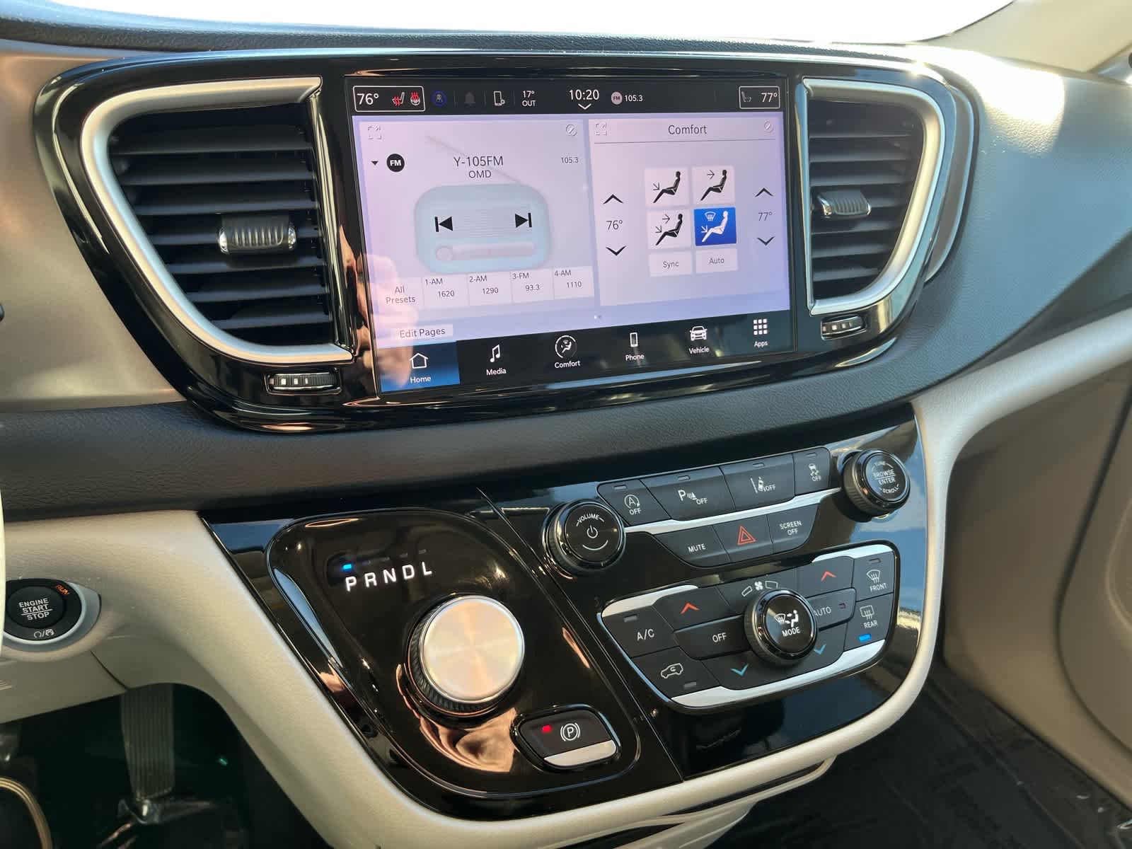 2024 Chrysler Pacifica Touring L