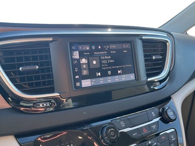 2024 Chrysler Voyager LX