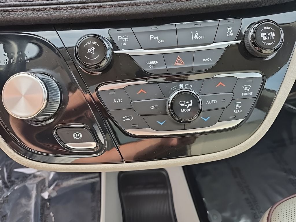 2017 Chrysler Pacifica Limited