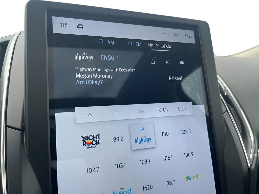 2024 Ford Edge Titanium