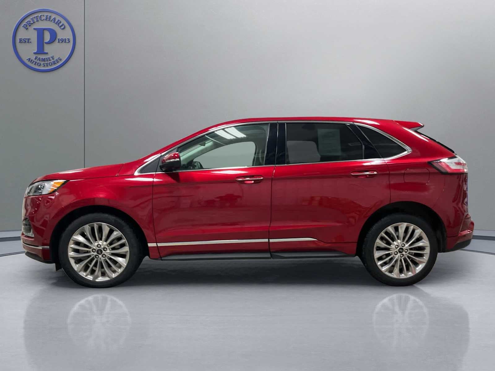 2022 Ford Edge Titanium