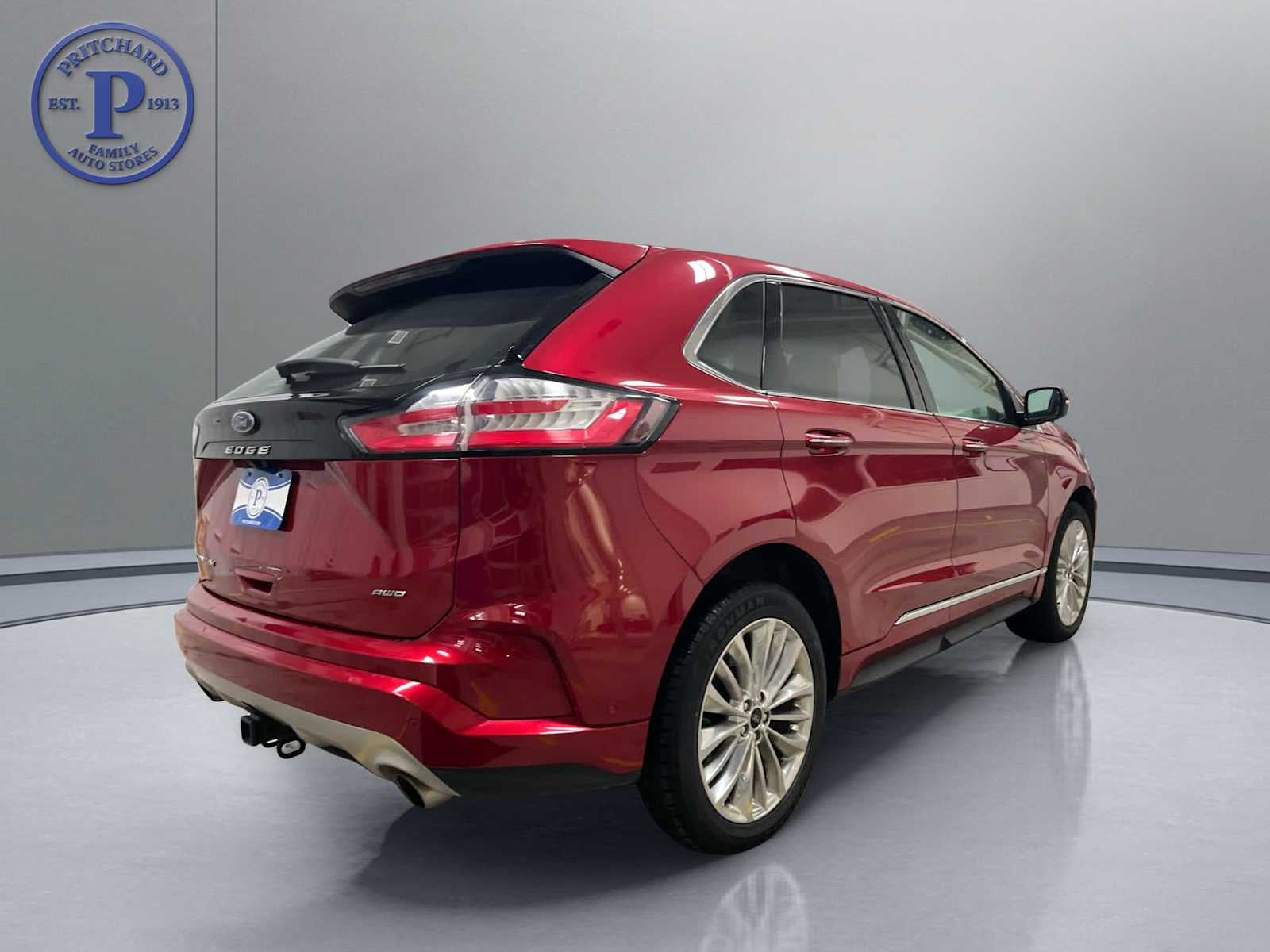 2022 Ford Edge Titanium