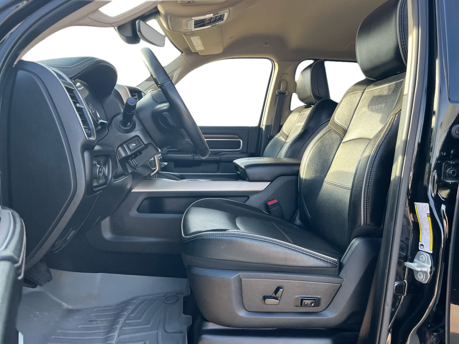 2022 RAM 3500 Laramie