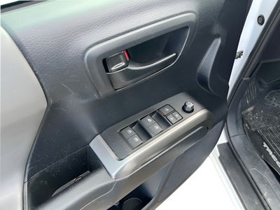 2020 Toyota Tacoma SR5 V6