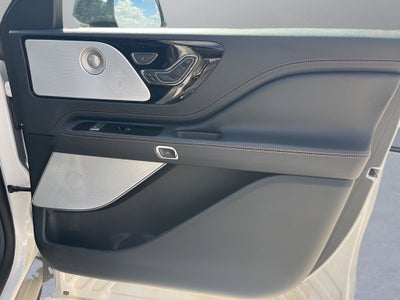 2025 Lincoln Aviator Black Label