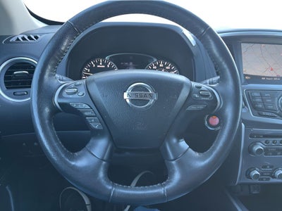 2020 Nissan Pathfinder SL