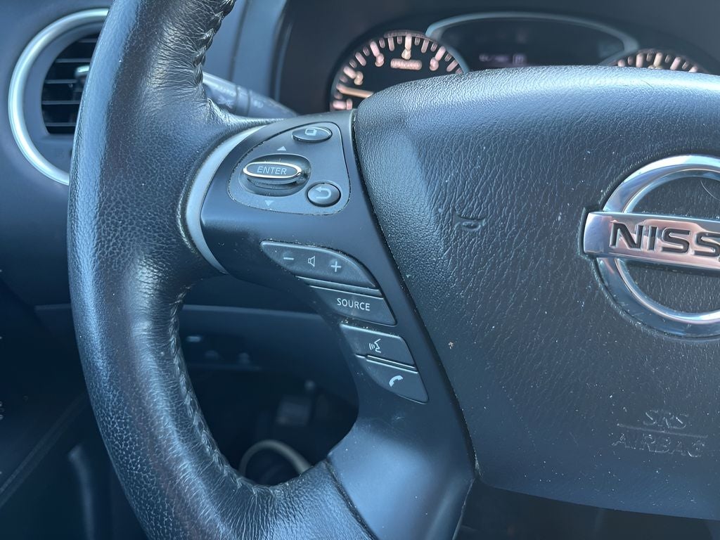 2020 Nissan Pathfinder SL