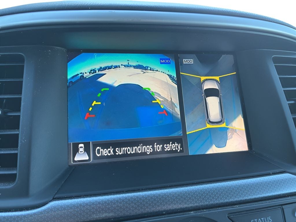 2020 Nissan Pathfinder SL