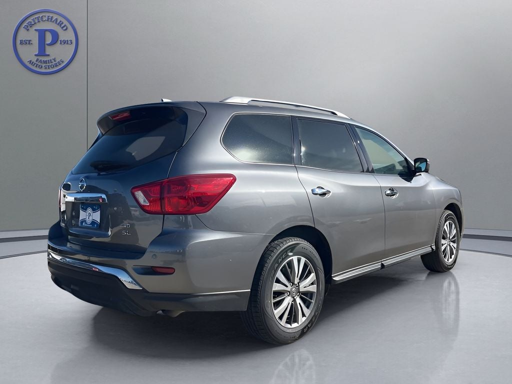 2020 Nissan Pathfinder SL