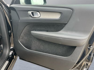 2025 Volvo XC40 Plus Dark Theme