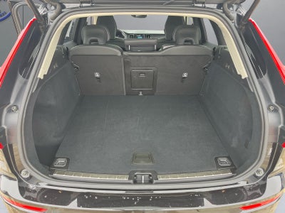 2025 Volvo XC60 Plus