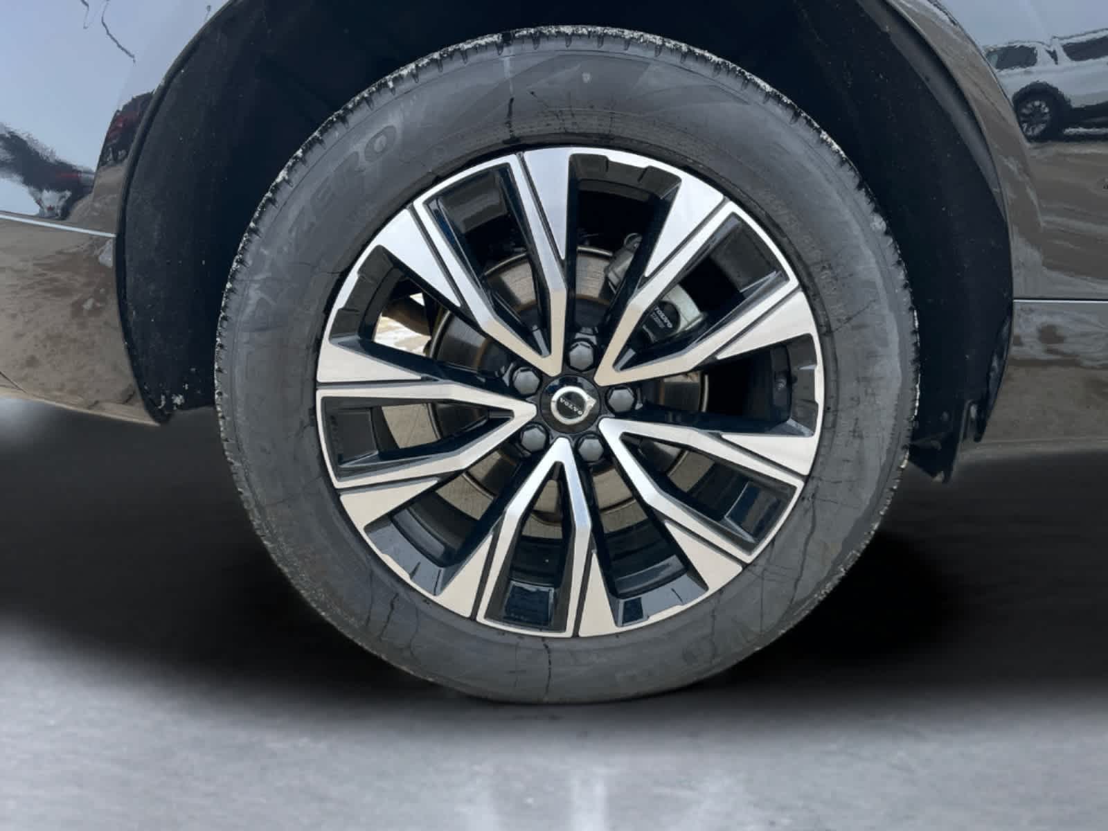 2025 Volvo XC60 Plus