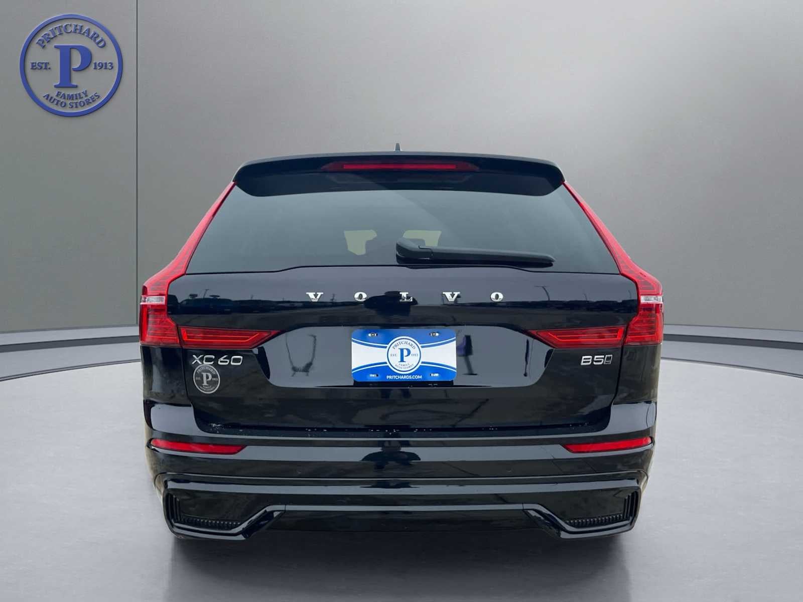 2025 Volvo XC60 Plus